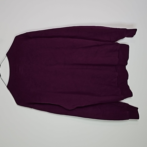 GAP small purple sweater - Picture 4 of 6